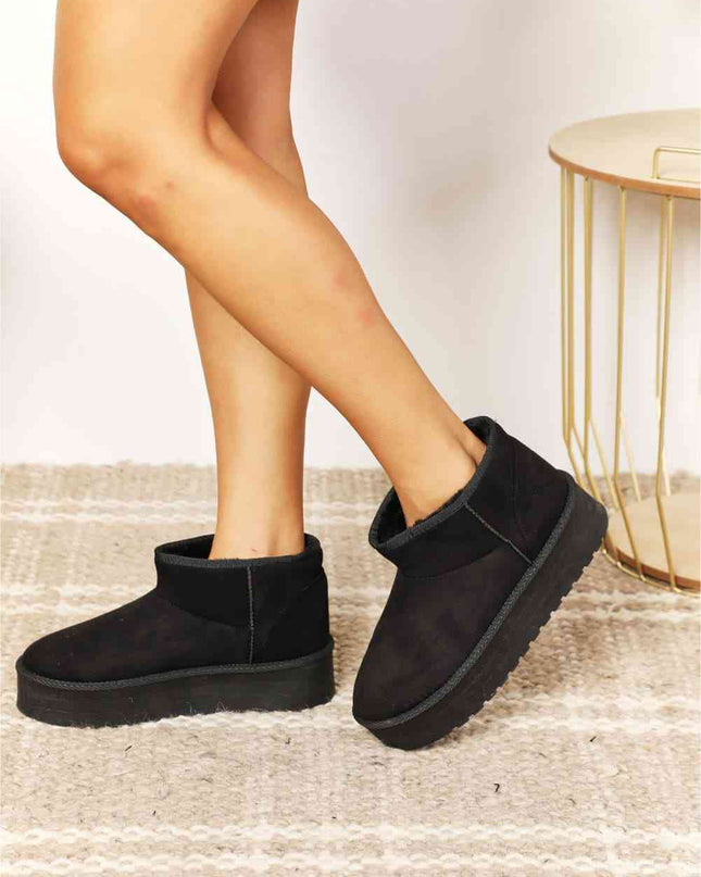Legend Women's Fleece Lined Chunky Platform Mini Boots