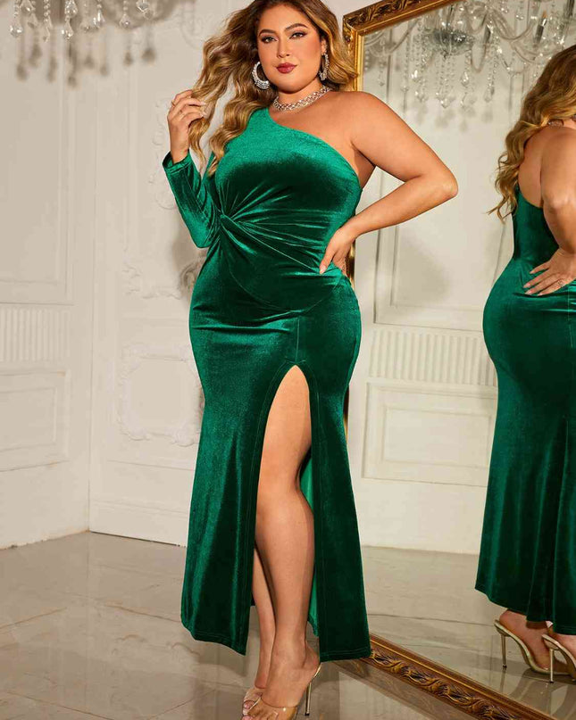 Plus Size One-Shoulder Twisted Split Dress