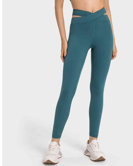 Crisscross Cutout Sports Leggings