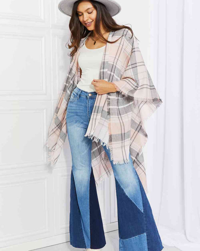 Leto Punch of Plaid Lightweight Poncho