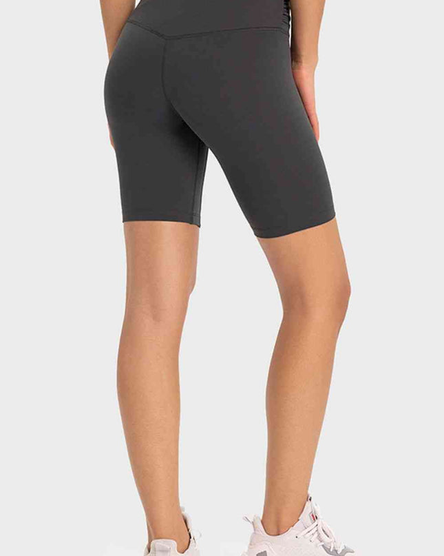 V-Waist Biker Shorts