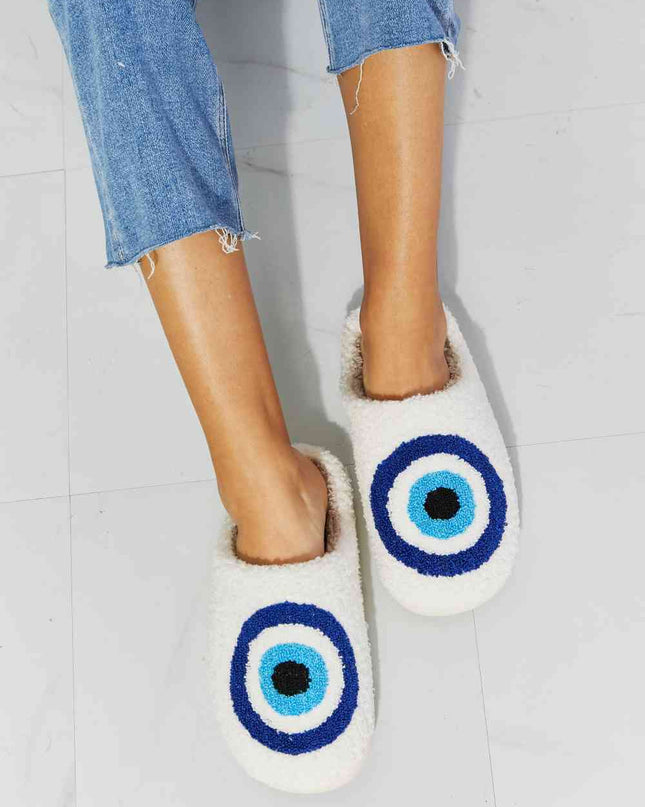 MMShoes Eye Plush Slipper