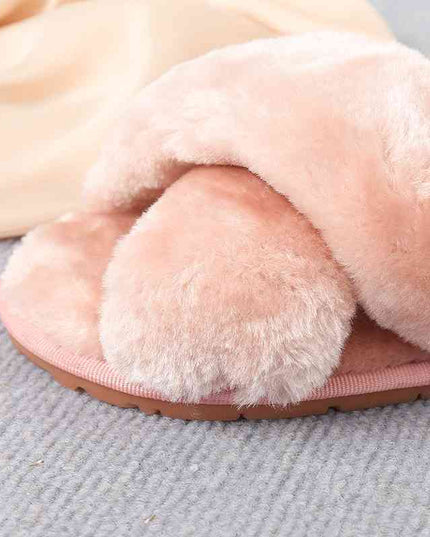 Faux Fur Crisscross Strap Slippers