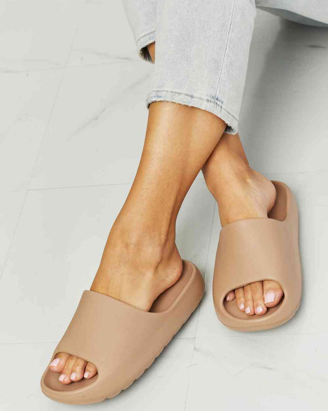 NOOK JOI In My Comfort Zone Slides in Beige